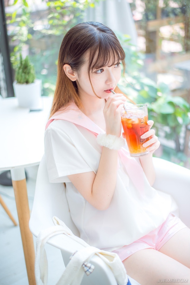 知道的不要全说，听到的不要全信。这样生活才会安宁。